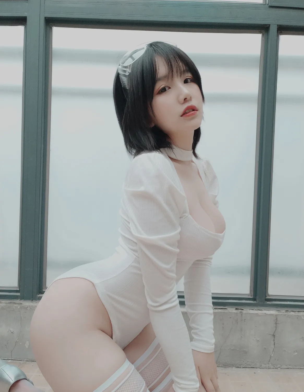 阿半今天很开心-白色肉感[9P-30MB]-趣味社
