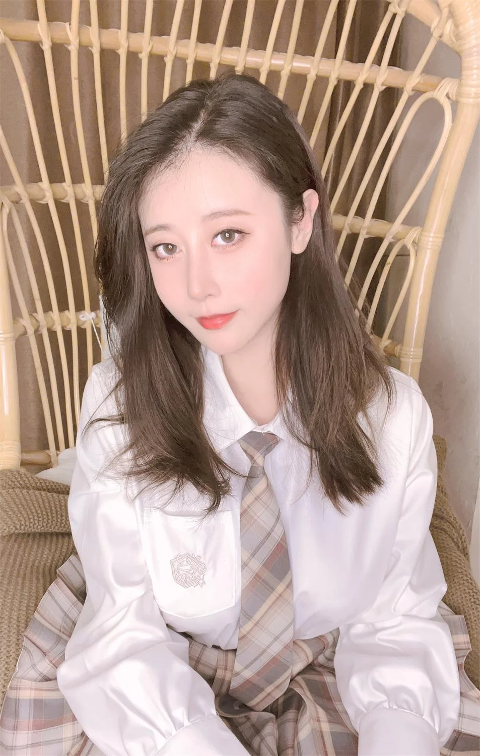 奈汐酱nice-34号自拍本-JK小裙子[53P-132MB]-趣味社