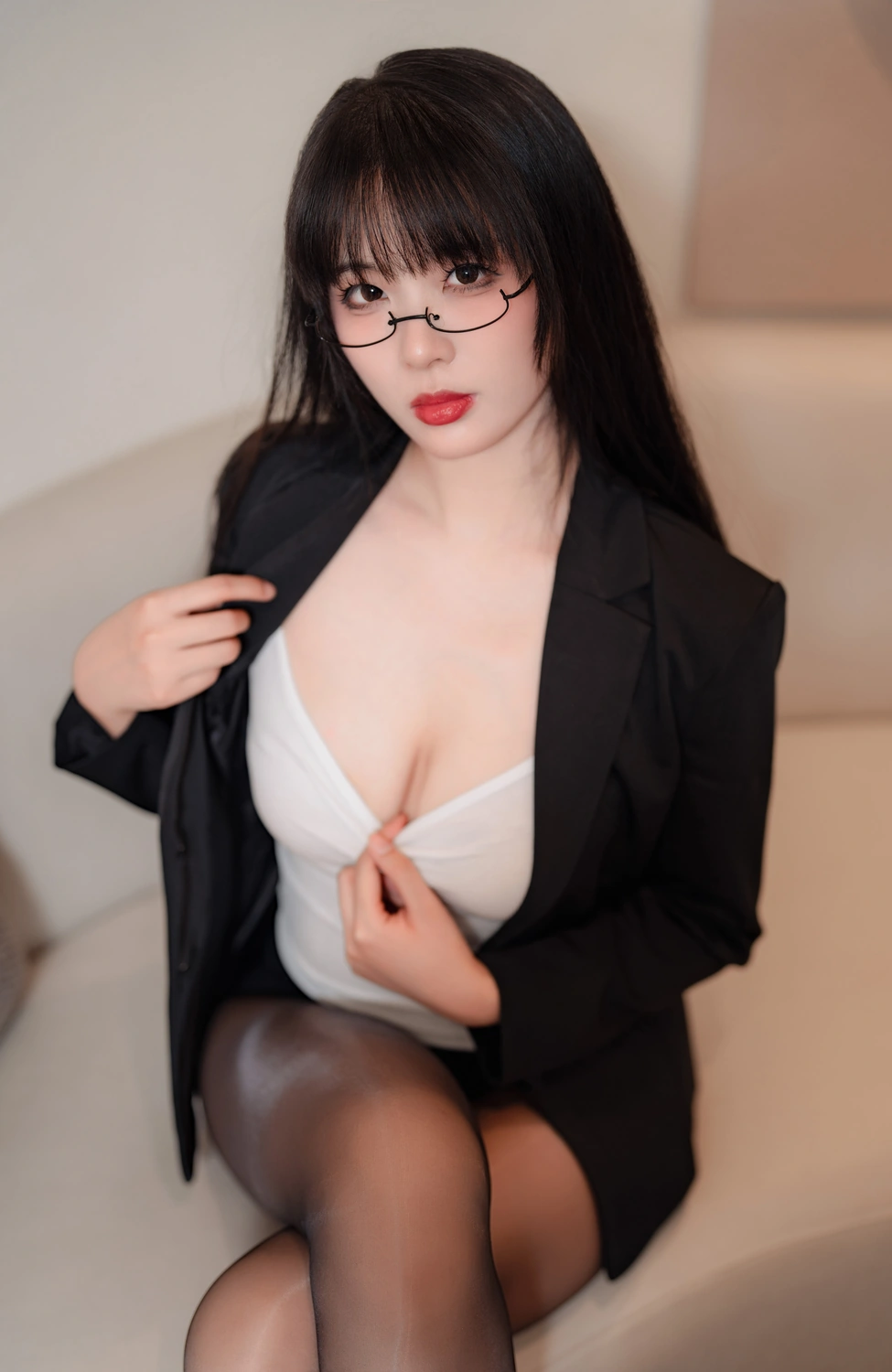 轩萧学姐-下班后OL[72P-257MB]-趣味社