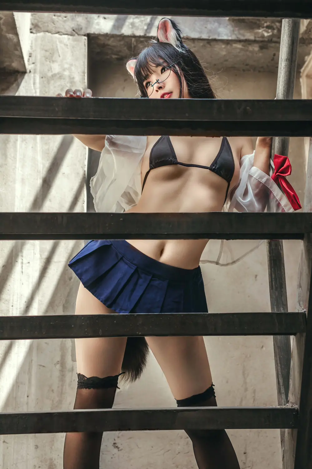 yuuhui玉汇(Kokuhui)-天台猫猫+黑犬机器人女友[32P-151MB]-趣味社