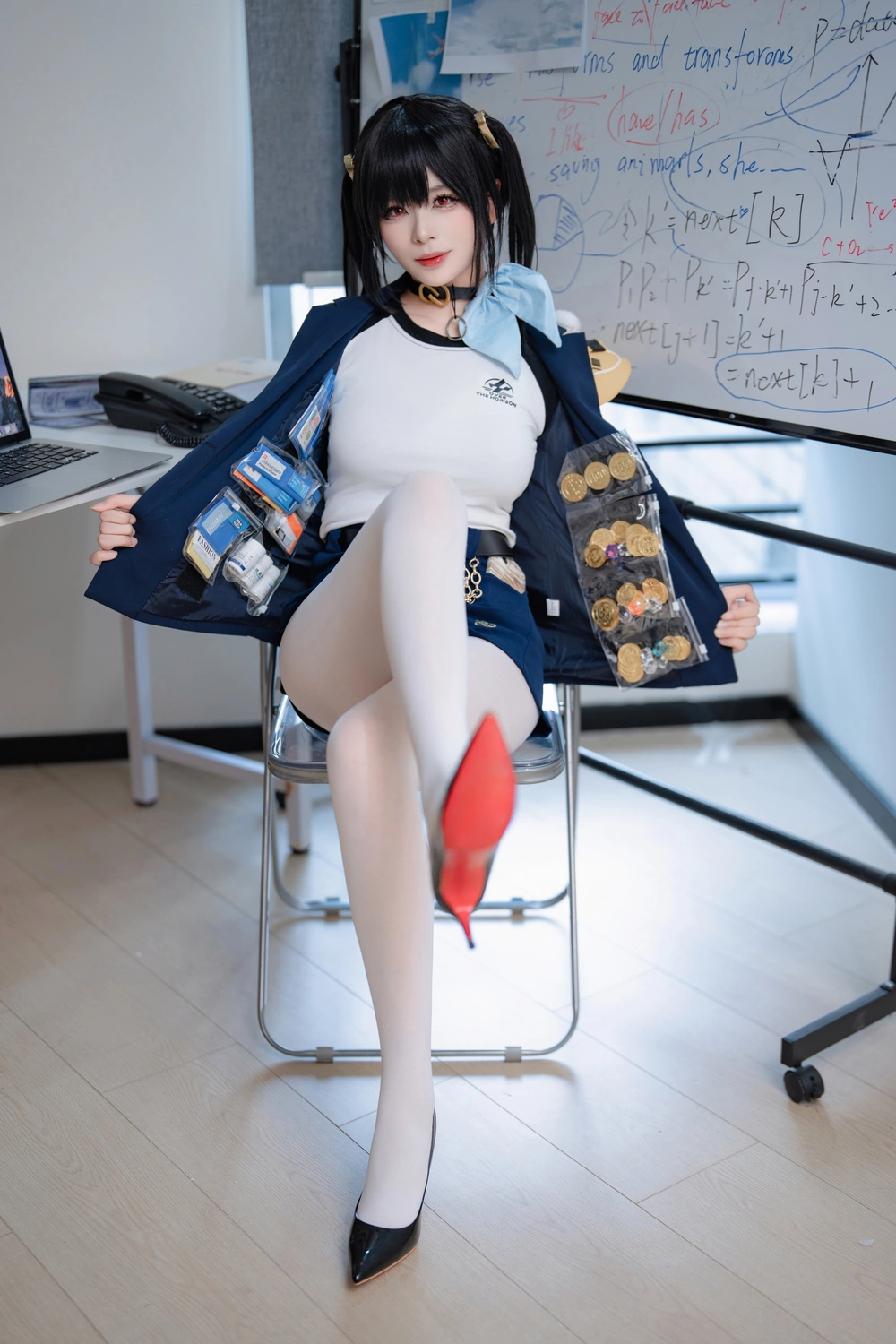 轩萧学姐-Nikke胜利女神-索拉[50P-158MB]-趣味社