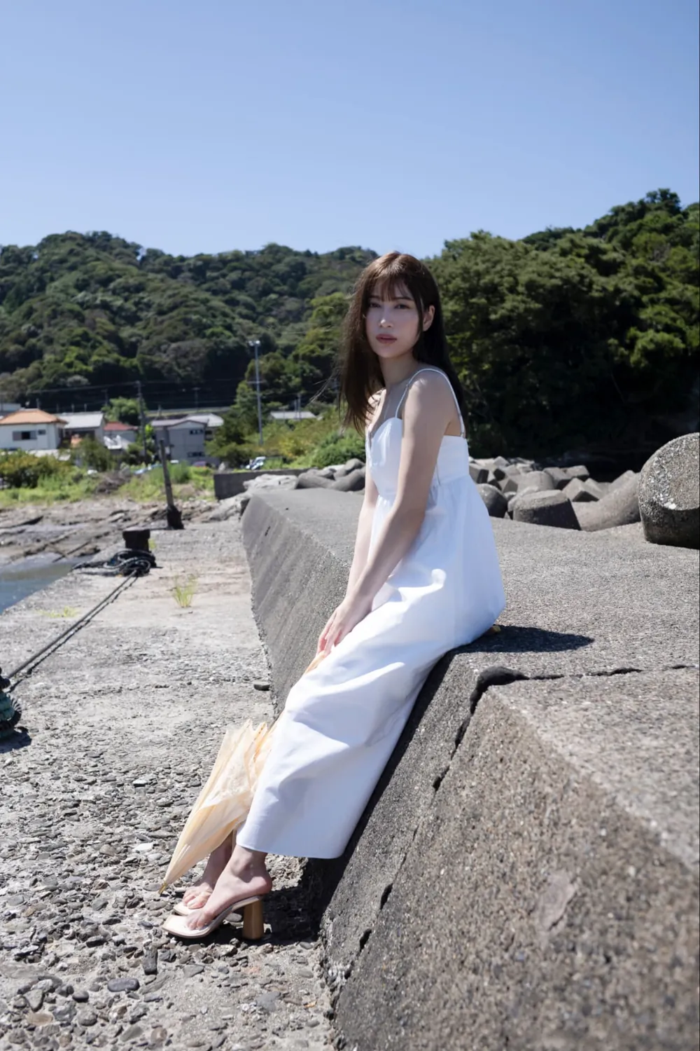 [FRIDAY] 2022.09.28 マンスリーガール 016 雪平莉左 先行公開100カット-趣味社