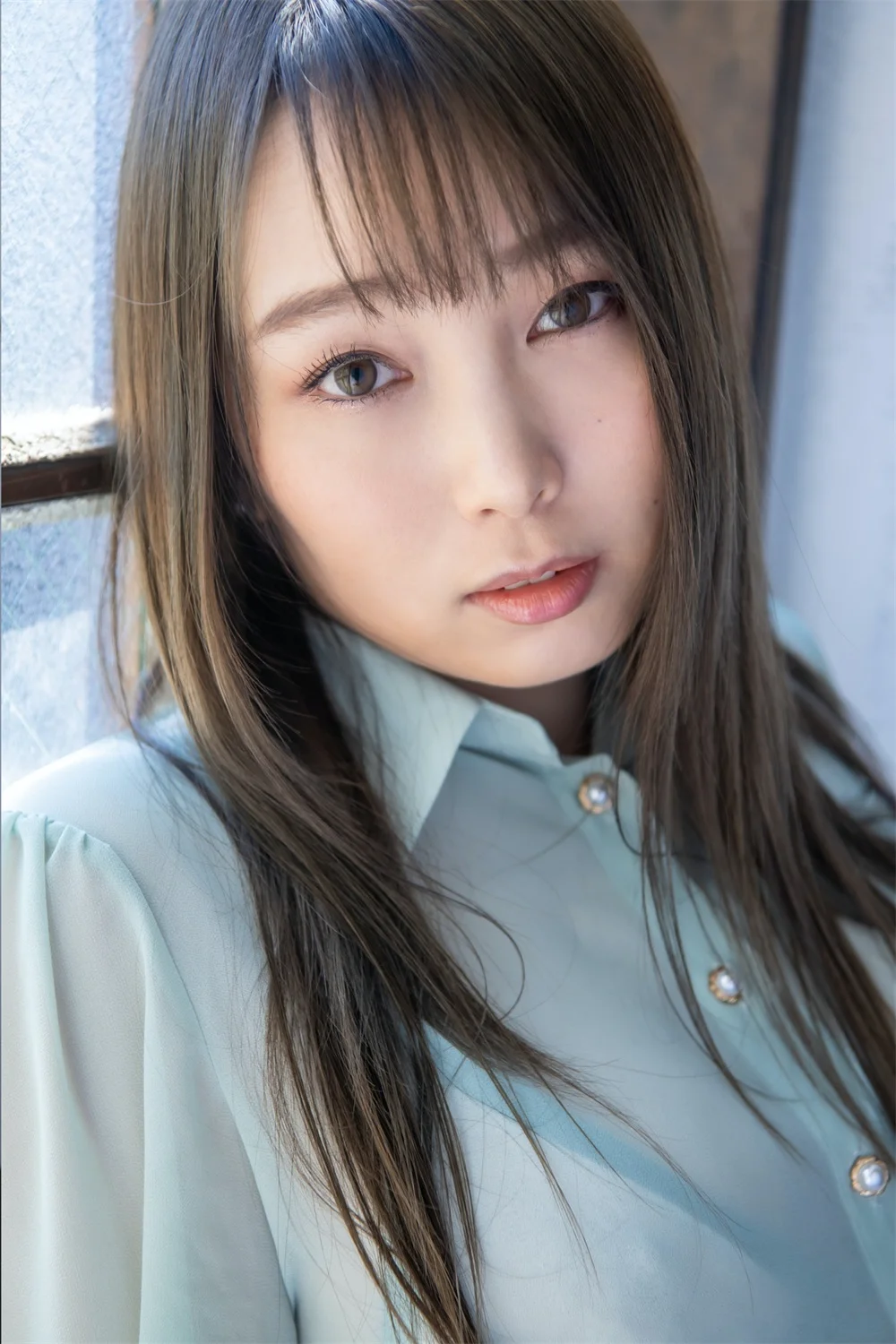 [Photobook] 2021.07.16 桐谷なお オフィシャルヌード写真集 BON VOYAGE (Not Complete)-趣味社