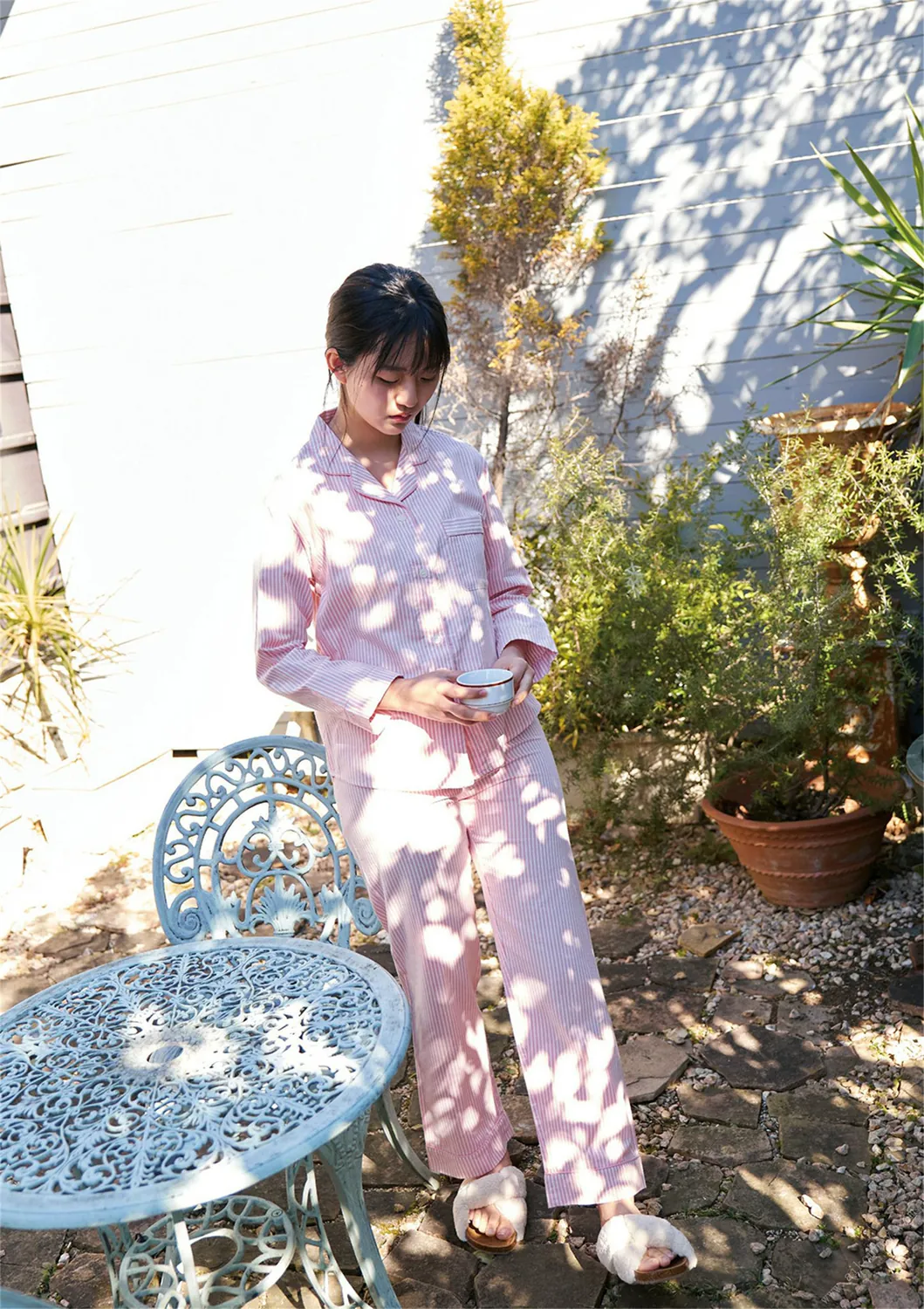 [Photobook] 豊田ルナ「挑発的な女のコ。」 BRODYデジタル写真集-趣味社