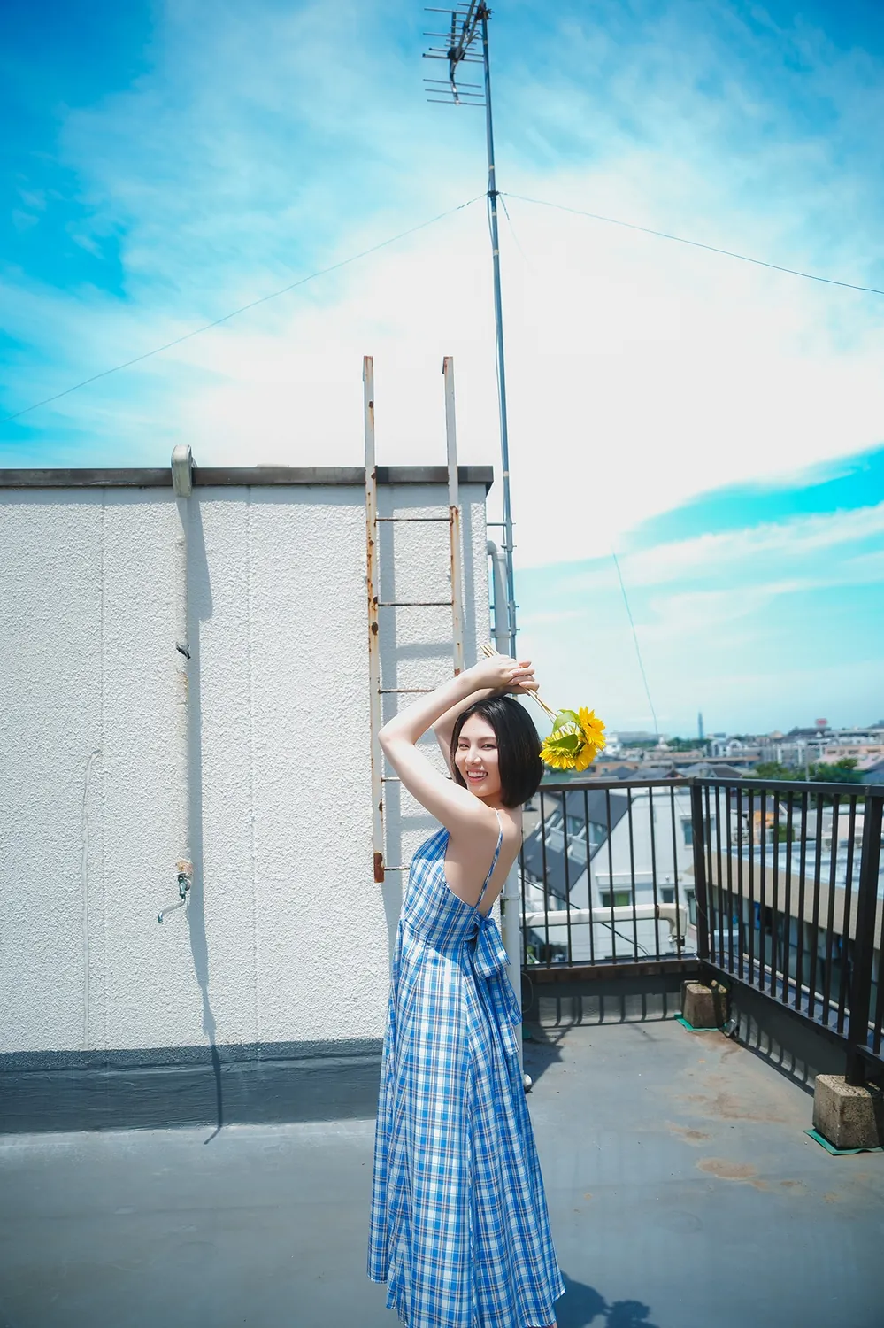 相楽伊織「夏の部屋で、伊織と。」【ヤングチャンピオンデジグラ】2023.10.01-趣味社